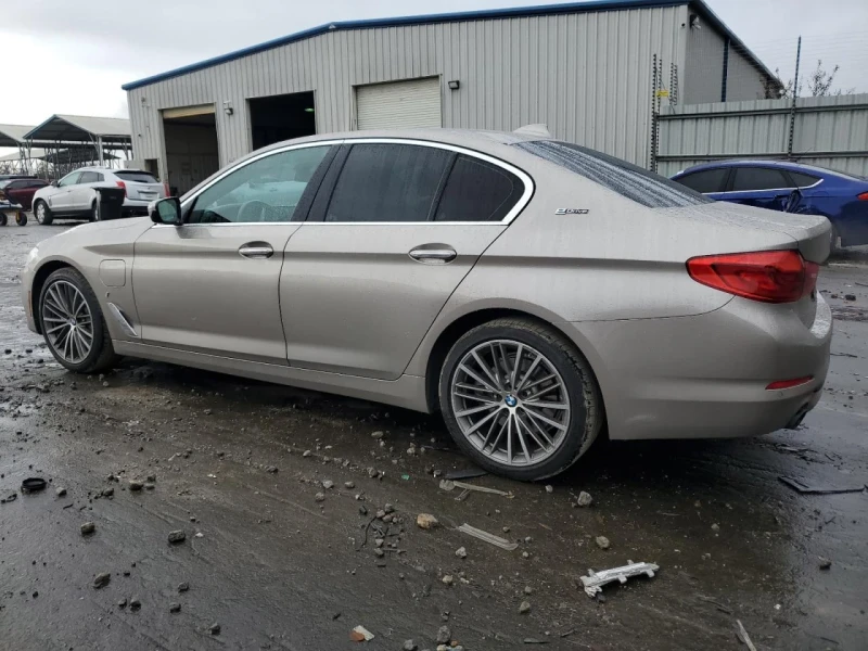 BMW 530E, снимка 6 - Автомобили и джипове - 48748407