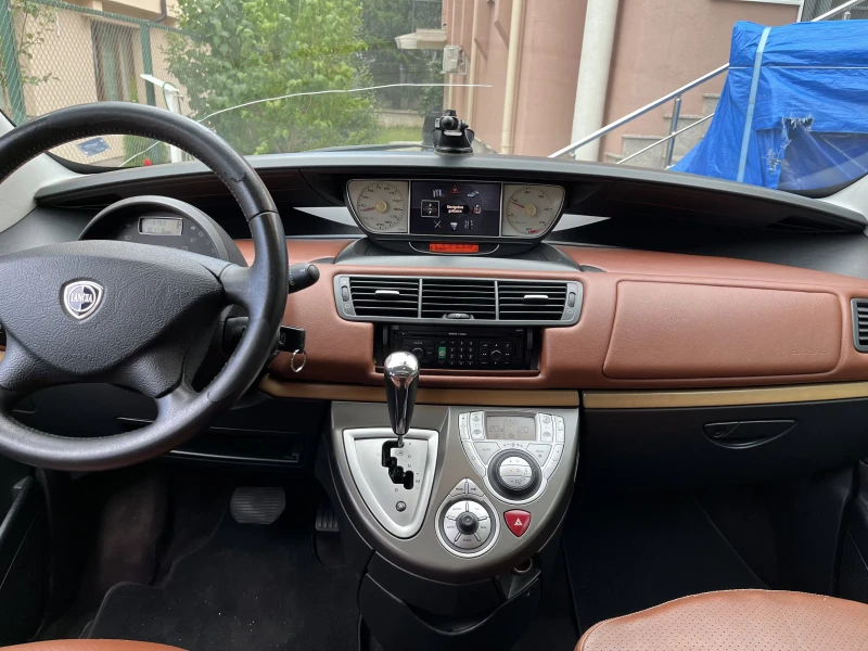 Lancia Phedra 2.2 JTD Exclusive, снимка 10 - Автомобили и джипове - 49077209