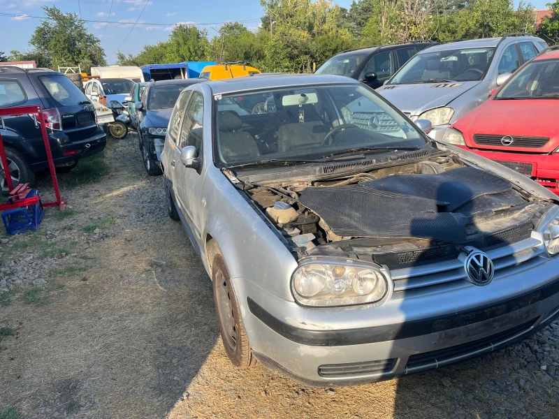 VW Golf 1.4 Бензин, снимка 2 - Автомобили и джипове - 52278497