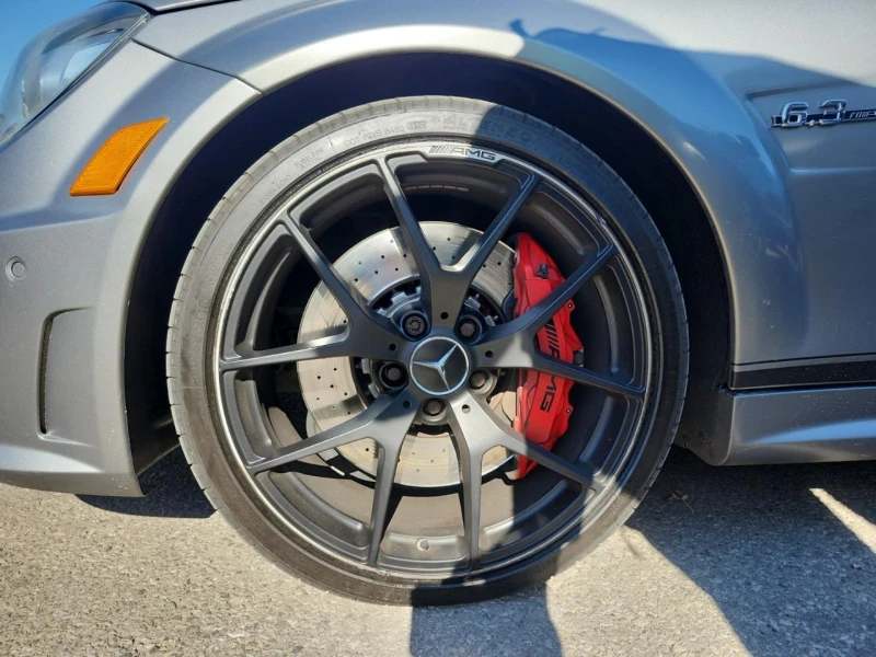 Mercedes-Benz C 63 AMG Coupe* RWD* Carbon* Alcantara* ЛИЗИНГ* , снимка 5 - Автомобили и джипове - 52317723