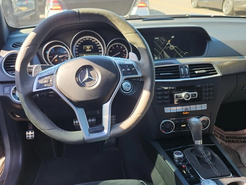 Mercedes-Benz C 63 AMG Coupe* RWD* Carbon* Alcantara* ЛИЗИНГ* , снимка 7 - Автомобили и джипове - 52317723