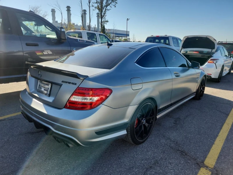 Mercedes-Benz C 63 AMG Coupe* RWD* Carbon* Alcantara* ЛИЗИНГ* , снимка 3 - Автомобили и джипове - 52317723