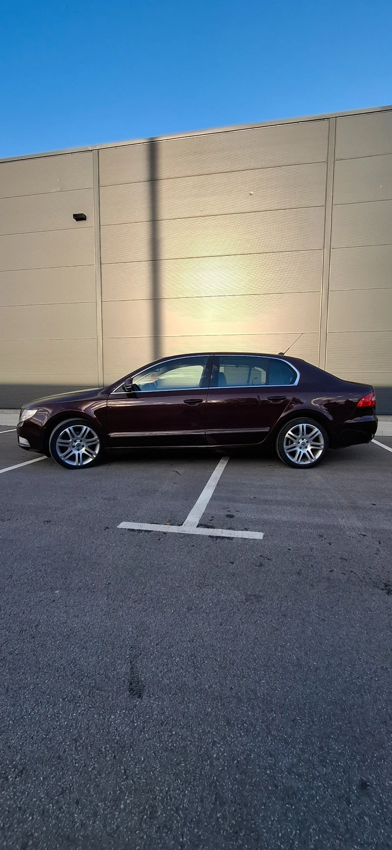 Skoda Superb 2.0 TDI, снимка 5 - Автомобили и джипове - 52634556