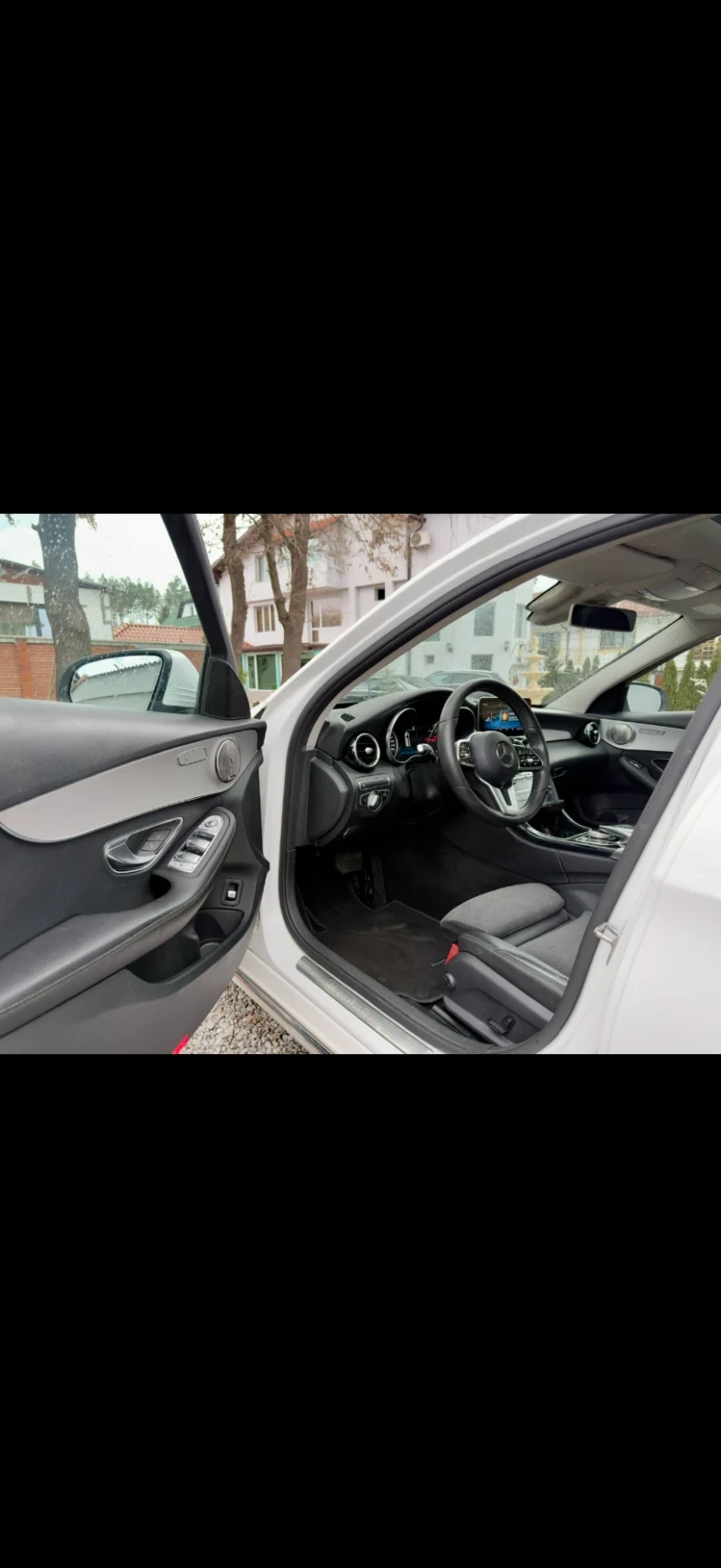 Mercedes-Benz C 200 360Cam/Virtual/KeyGO/DISTR/BURM/PANO/9G, снимка 8 - Автомобили и джипове - 53014032