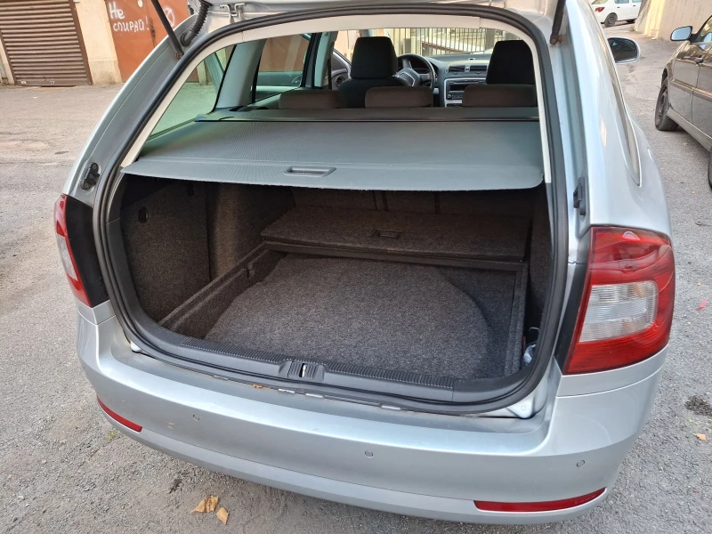 Skoda Octavia 1.4 tsi, снимка 10 - Автомобили и джипове - 53035346