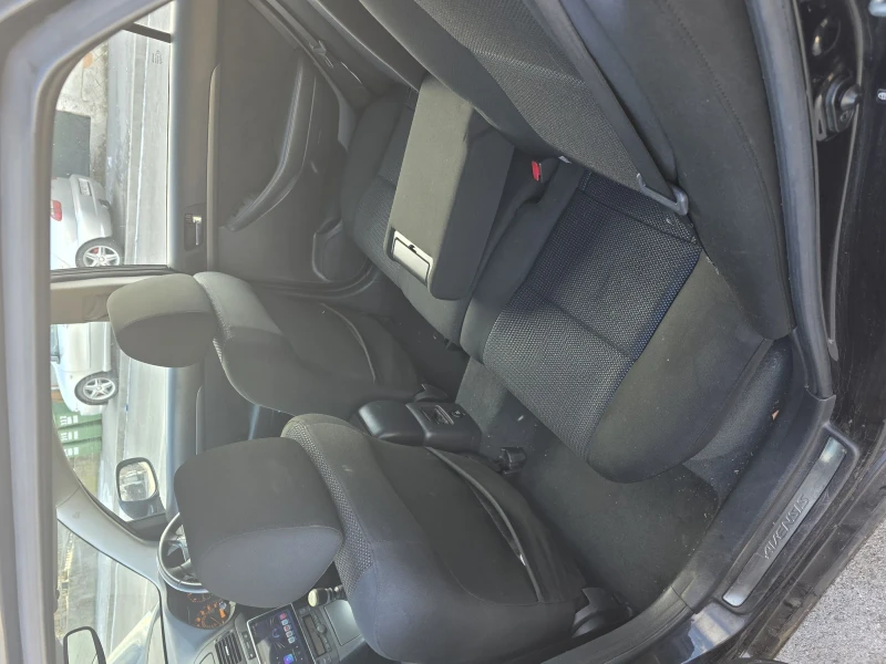 Toyota Avensis, снимка 6 - Автомобили и джипове - 53064091