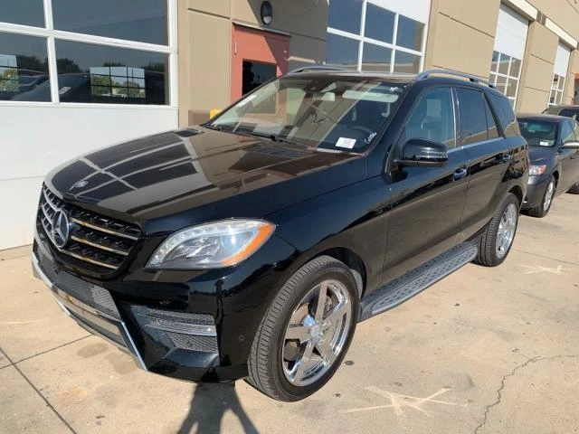 Mercedes-Benz ML 550 Lane Departure/Keyless/Multi-Zone/Подгрев/Камери, снимка 2 - Автомобили и джипове - 47815834