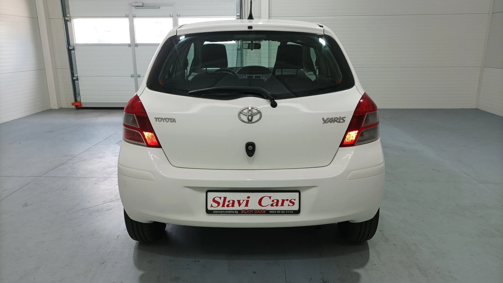 Toyota Yaris 1.0 vvti - изображение 6