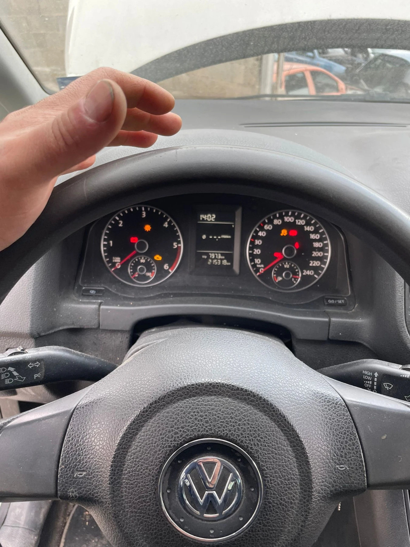 VW Golf Plus 1.6TDI DSG | Mobile.bg — изображение 14
