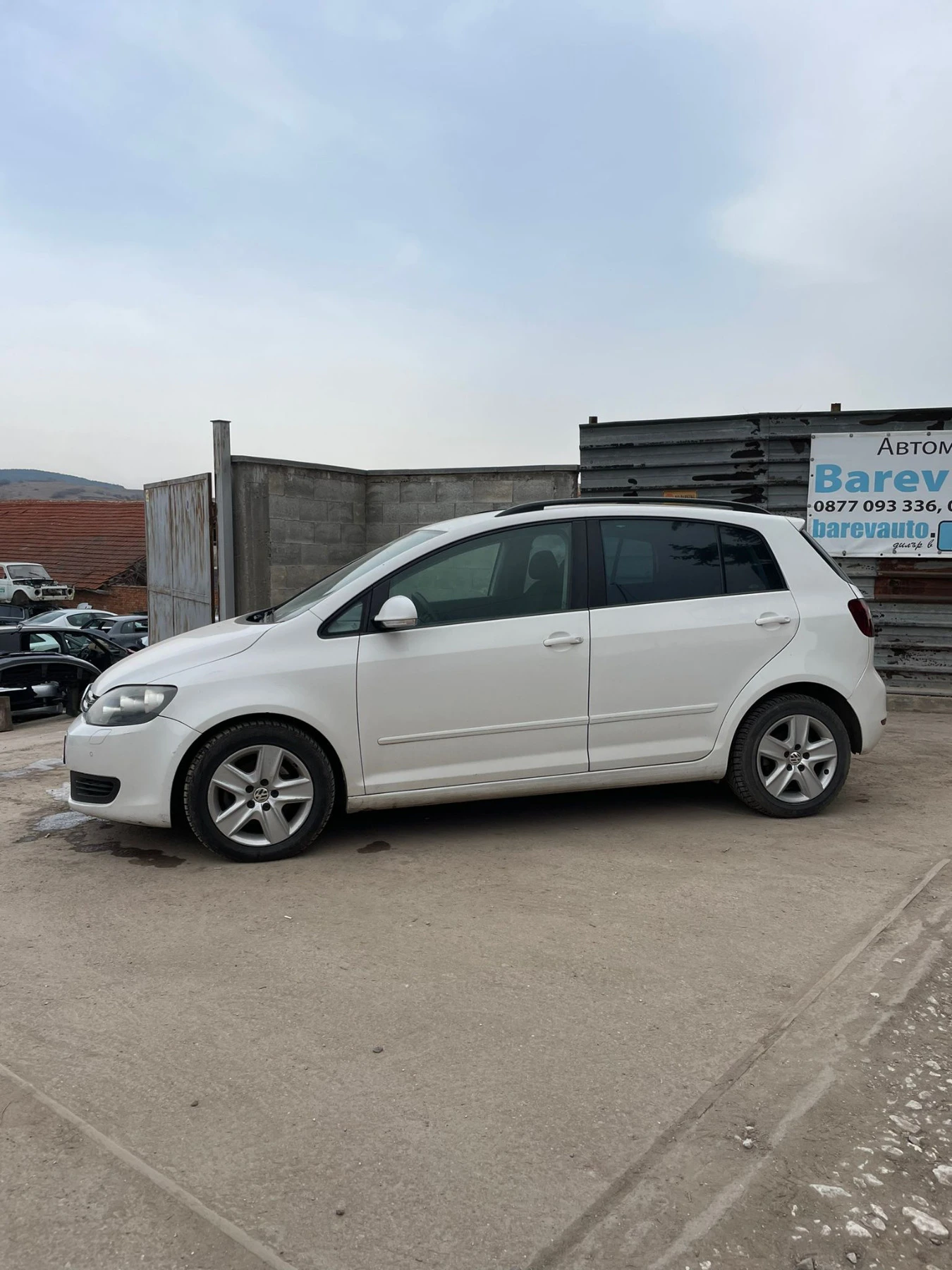 VW Golf Plus 1.6TDI DSG - изображение 4