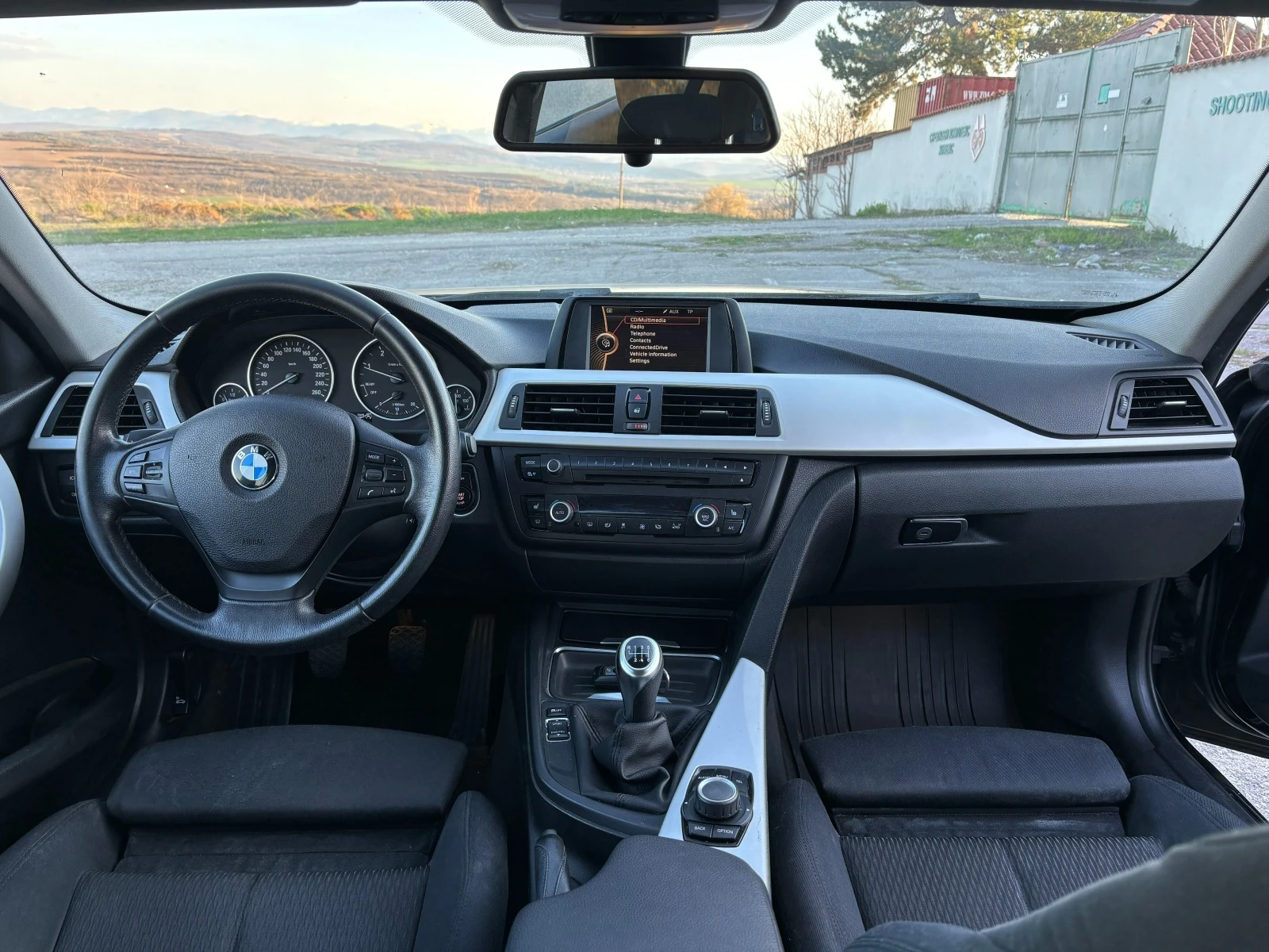 BMW 318 2.0 - изображение 8