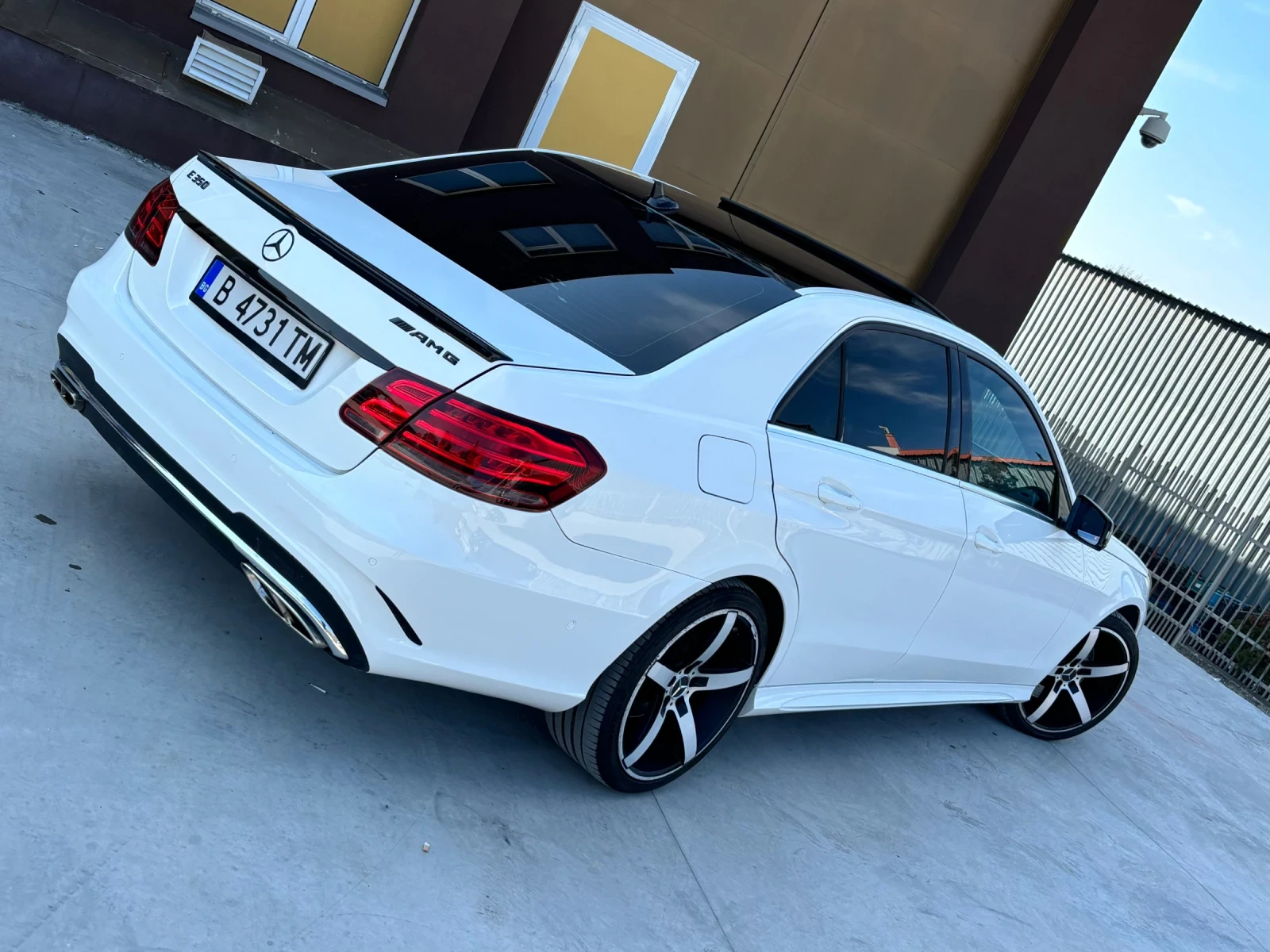 Mercedes-Benz E 350 BlueTec 9G AMG - изображение 3