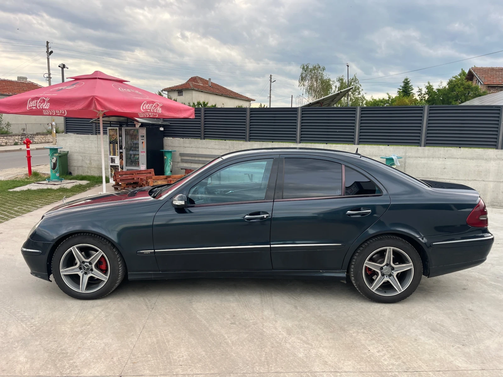 Mercedes-Benz E 270 2.7/CDI/АВАНГАРД - изображение 7