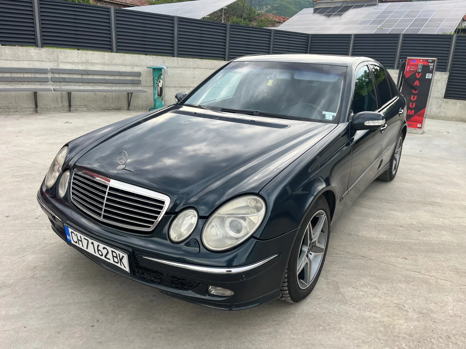 Mercedes-Benz E 270 2.7/CDI/АВАНГАРД - изображение 8