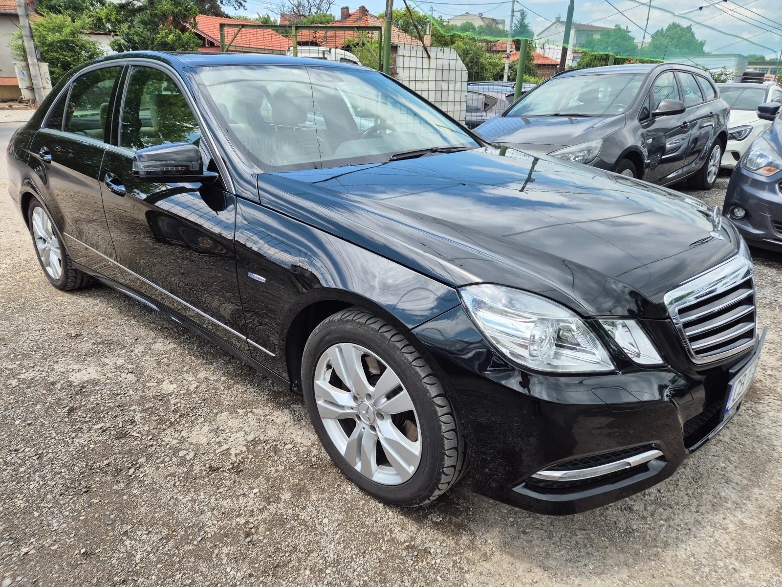 Mercedes-Benz E 350 ФЕЙСЛИФТ/4-MATIK - изображение 2