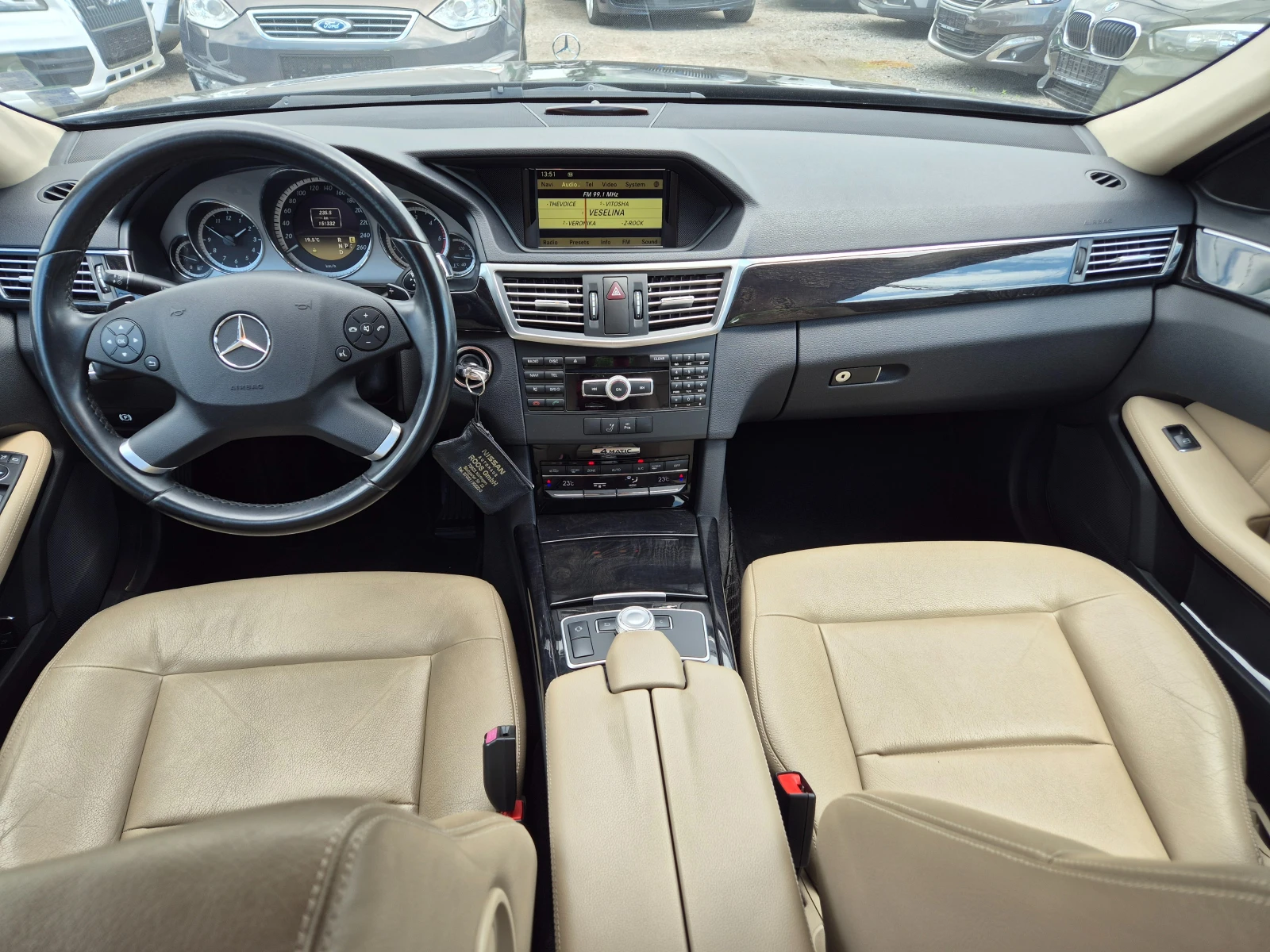 Mercedes-Benz E 350 ФЕЙСЛИФТ/4-MATIK - изображение 10