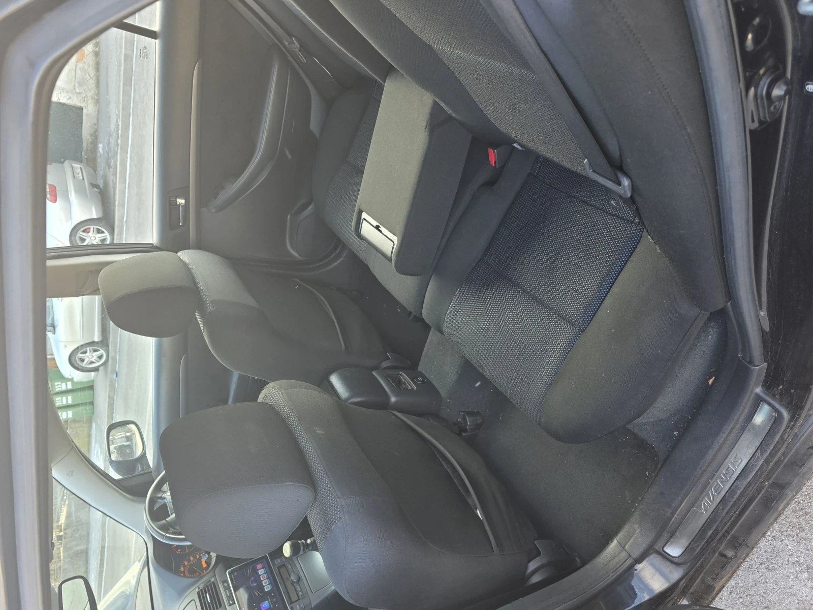 Toyota Avensis  - изображение 6