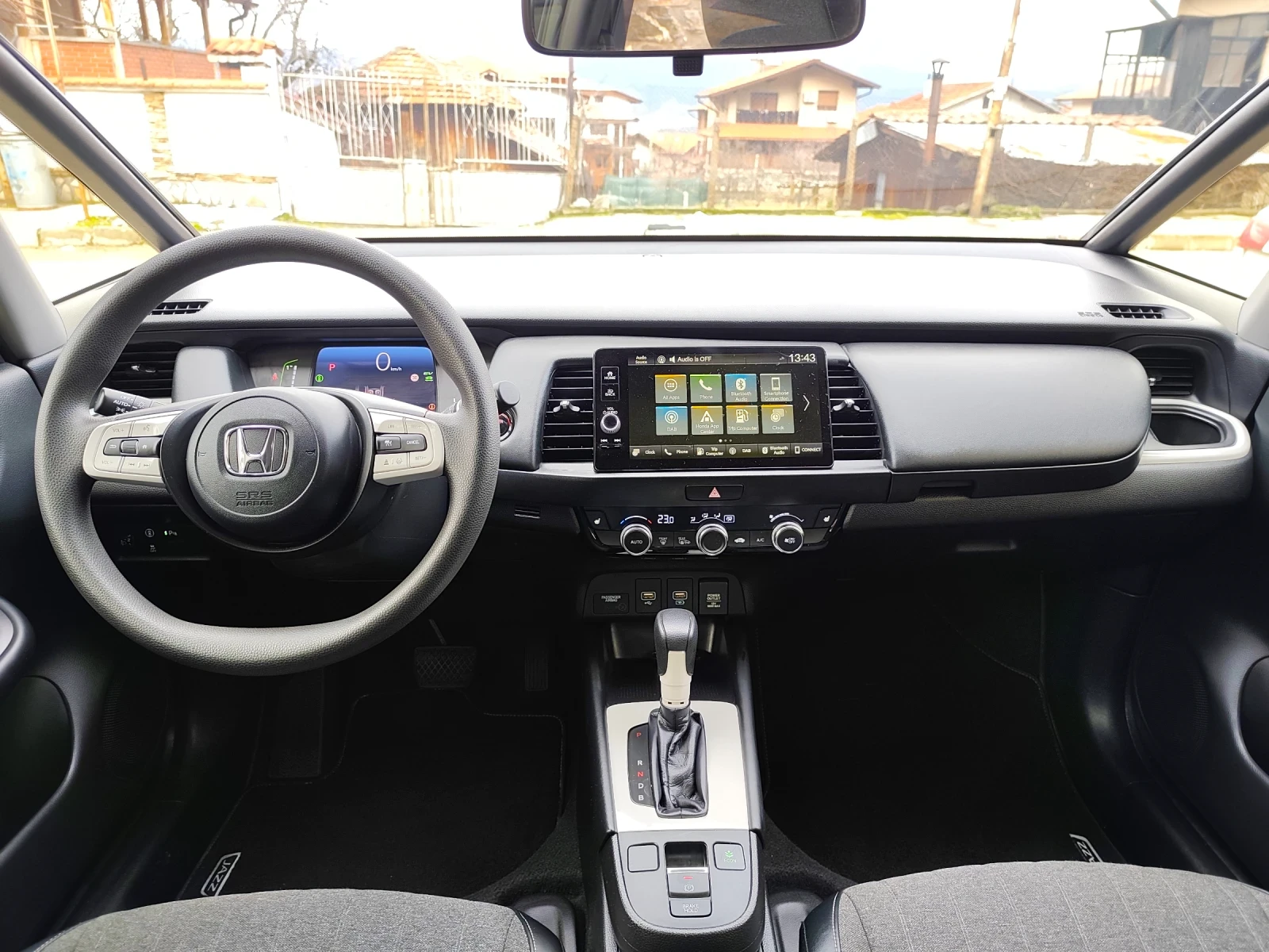 Honda Jazz 1.5 Hibrid - изображение 10