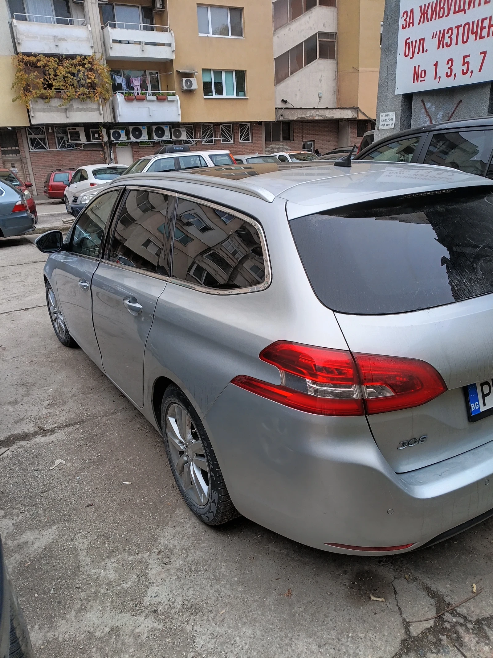 Peugeot 308 HDI T9, снимка 9 - Автомобили и джипове - 53987621