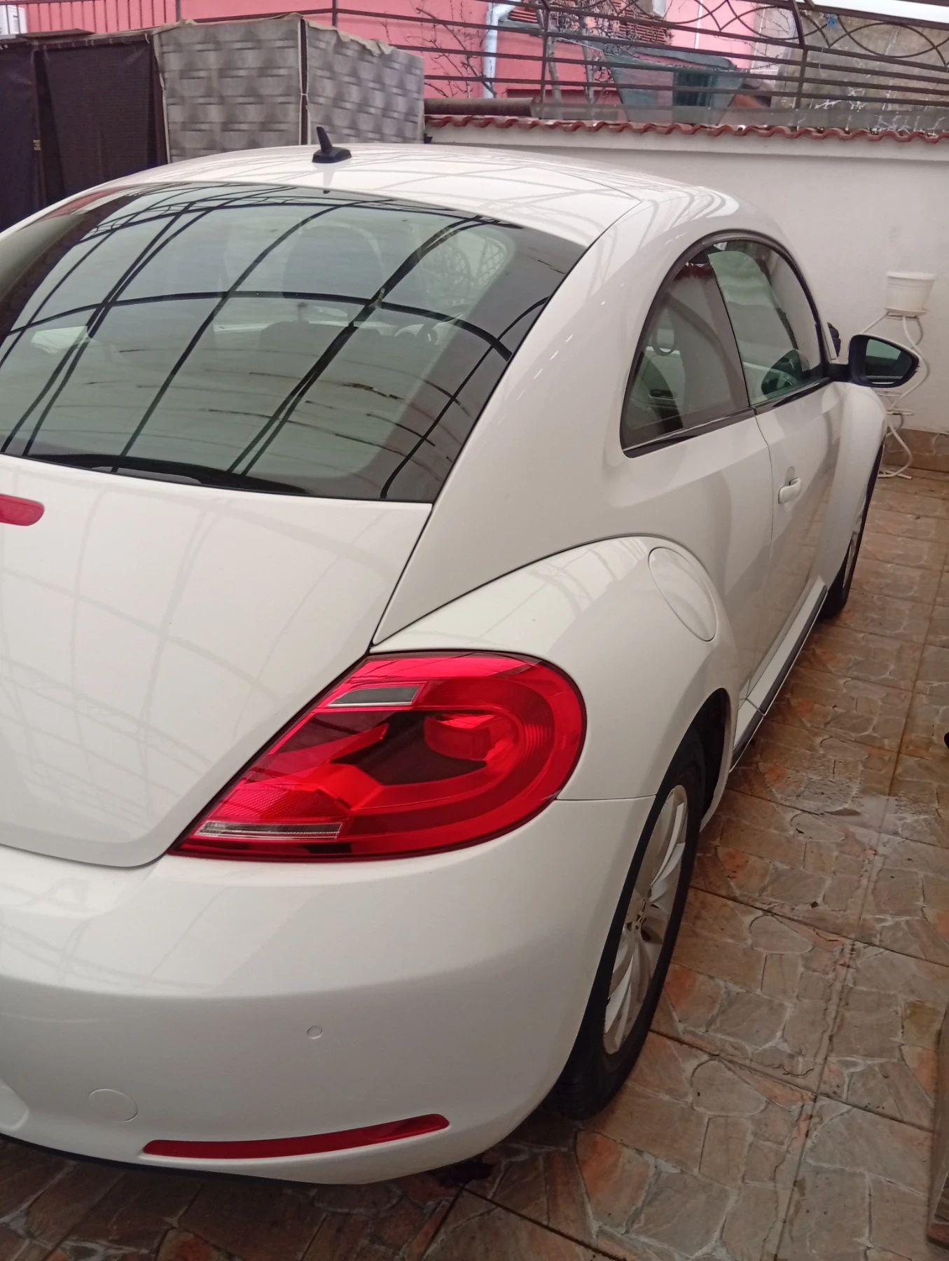 VW New beetle, снимка 4 - Автомобили и джипове - 54072176