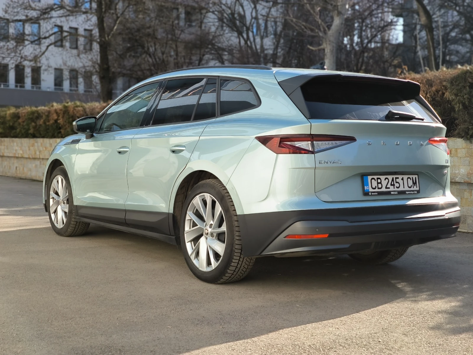 Skoda Enyaq iV60 в гаранция, снимка 3 - Автомобили и джипове - 54181344