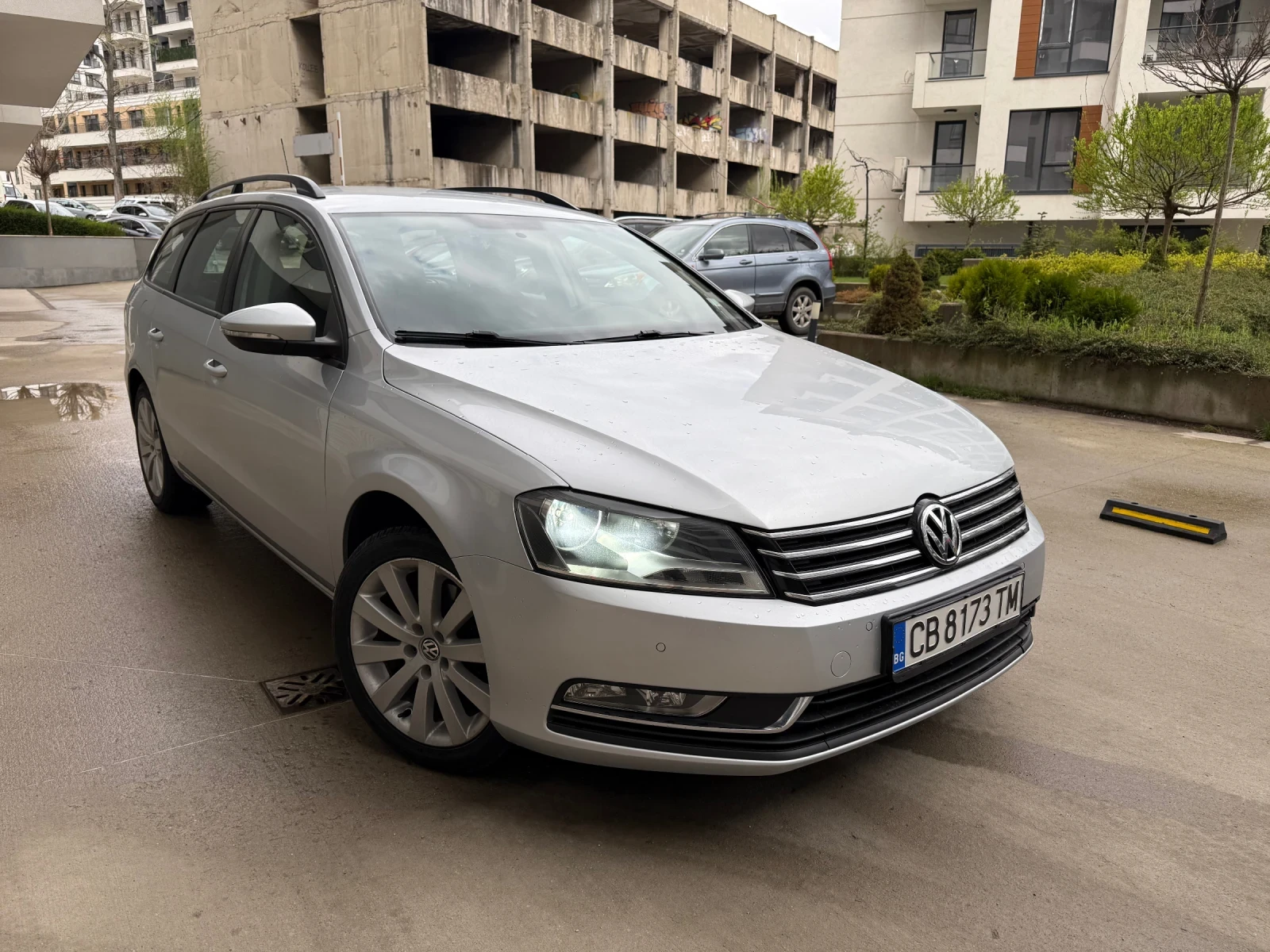 VW Passat 7 2.0TDI 140ph* DSG* NAVI* CAR PLAY* CAMERA* EURO5, снимка 3 - Автомобили и джипове - 54290932
