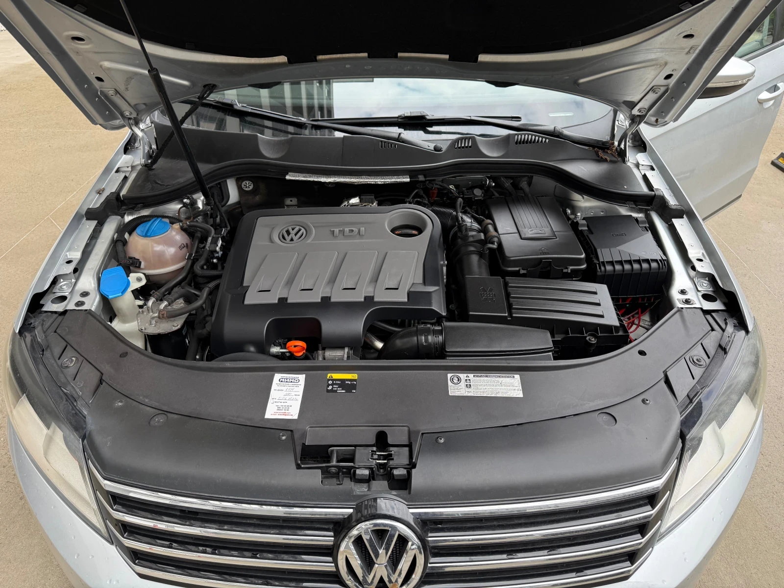 VW Passat 7 2.0TDI 140ph* DSG* NAVI* CAR PLAY* CAMERA* EURO5, снимка 16 - Автомобили и джипове - 54290932