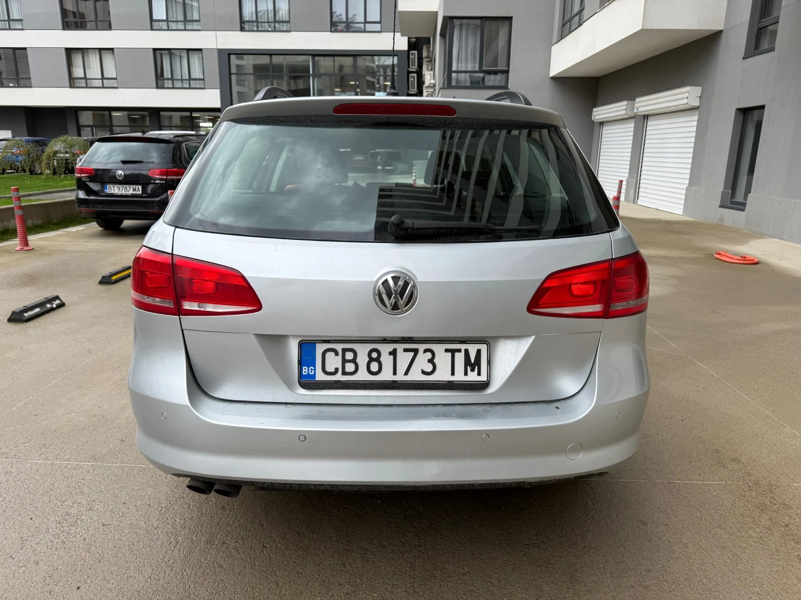 VW Passat 7 2.0TDI 140ph* DSG* NAVI* CAR PLAY* CAMERA* EURO5, снимка 6 - Автомобили и джипове - 54290932