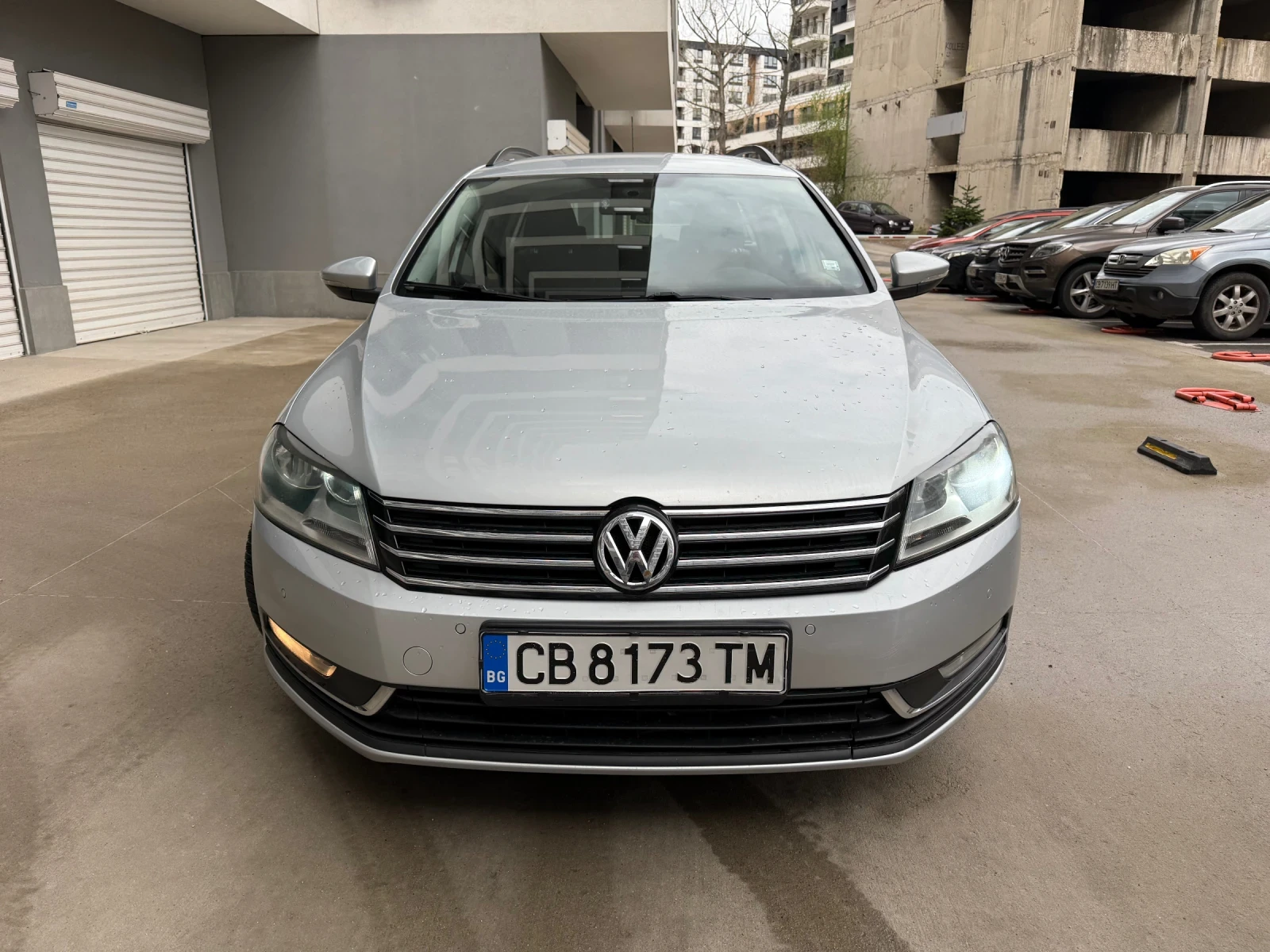 VW Passat 7 2.0TDI 140ph* DSG* NAVI* CAR PLAY* CAMERA* EURO5, снимка 2 - Автомобили и джипове - 54290932