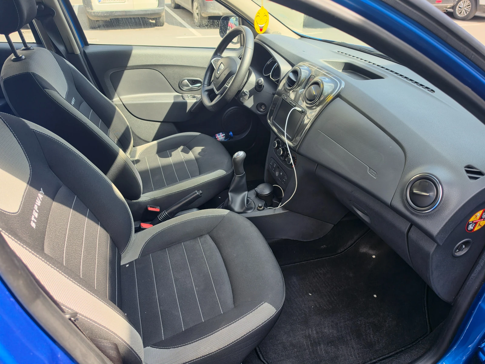 Dacia Sandero Stepway, снимка 16 - Автомобили и джипове - 54366203