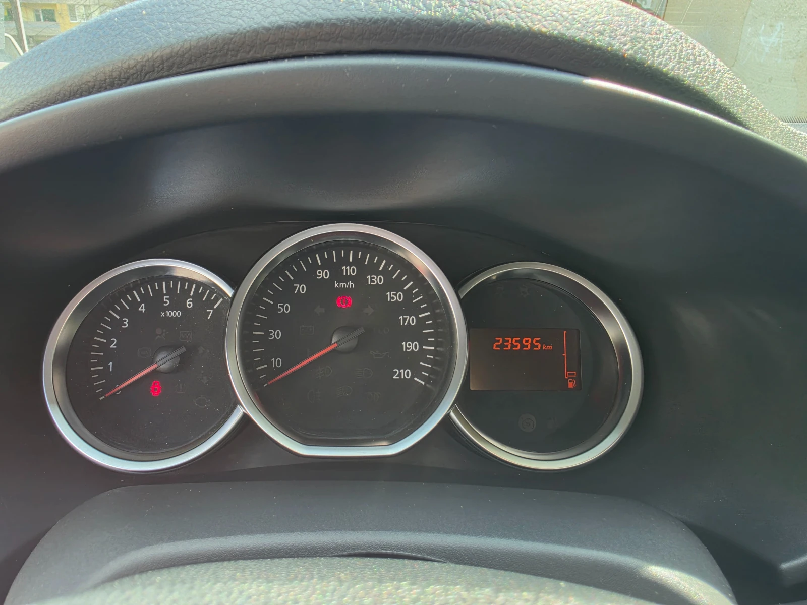 Dacia Sandero Stepway, снимка 13 - Автомобили и джипове - 54366203