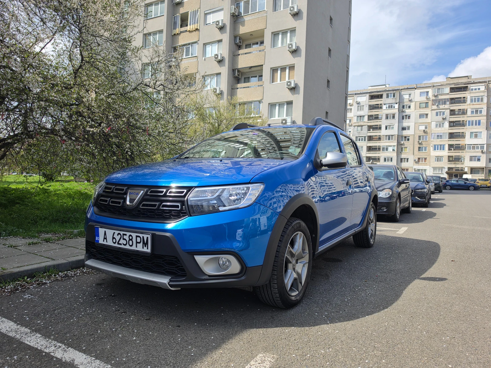 Dacia Sandero Stepway, снимка 4 - Автомобили и джипове - 54366203