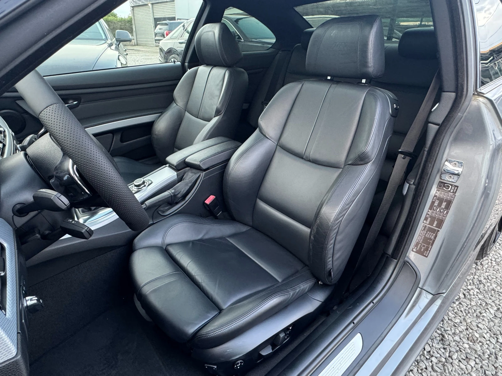 BMW 335 i DCT/DKG N54 M Pack !, снимка 7 - Автомобили и джипове - 54367678