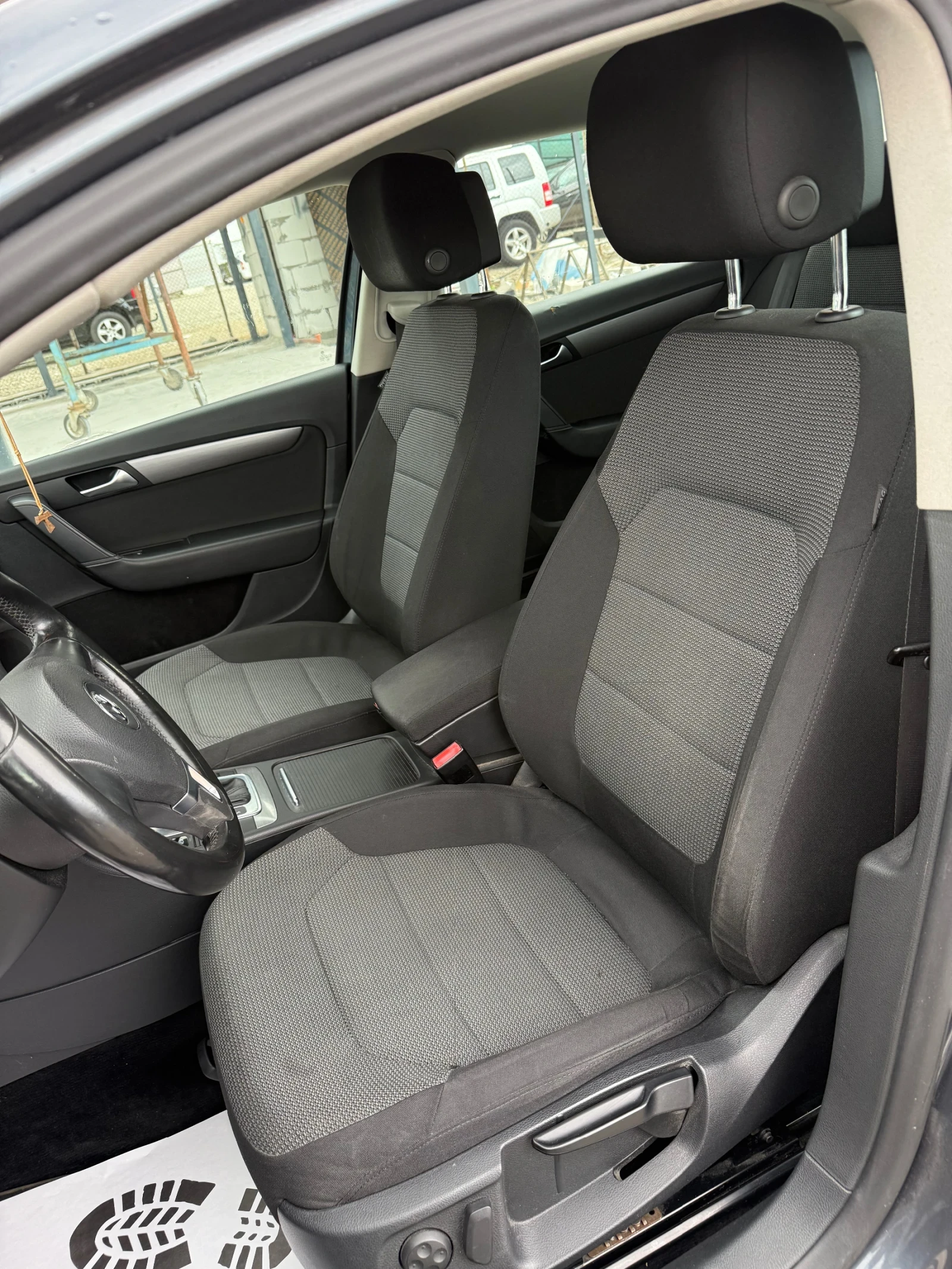 VW Passat 2.0TDI* DSG-7* ЛИЗИНГ, снимка 11 - Автомобили и джипове - 54381608