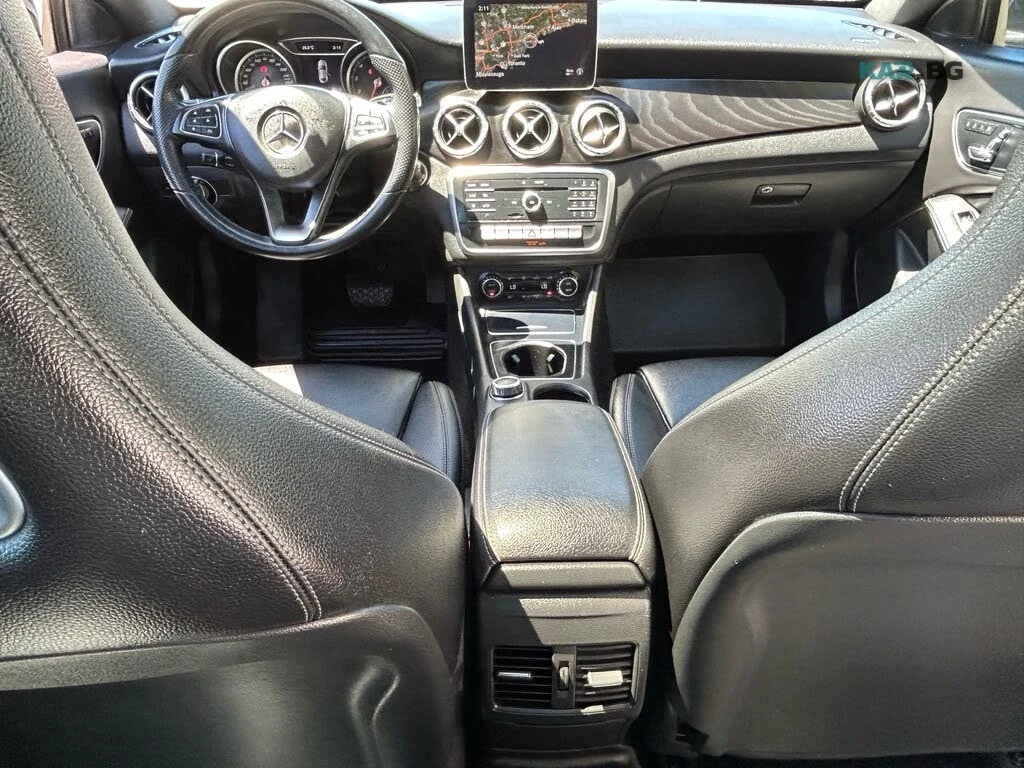 Mercedes-Benz CLA 250* 4Matic* АвтоКредит* (ЦЕНА ДО БГ), снимка 13 - Автомобили и джипове - 54857865