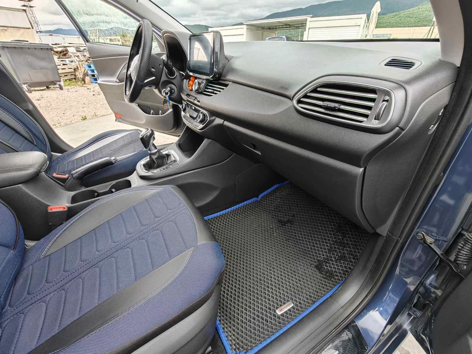 Hyundai I30 Комби, снимка 10 - Автомобили и джипове - 54880897