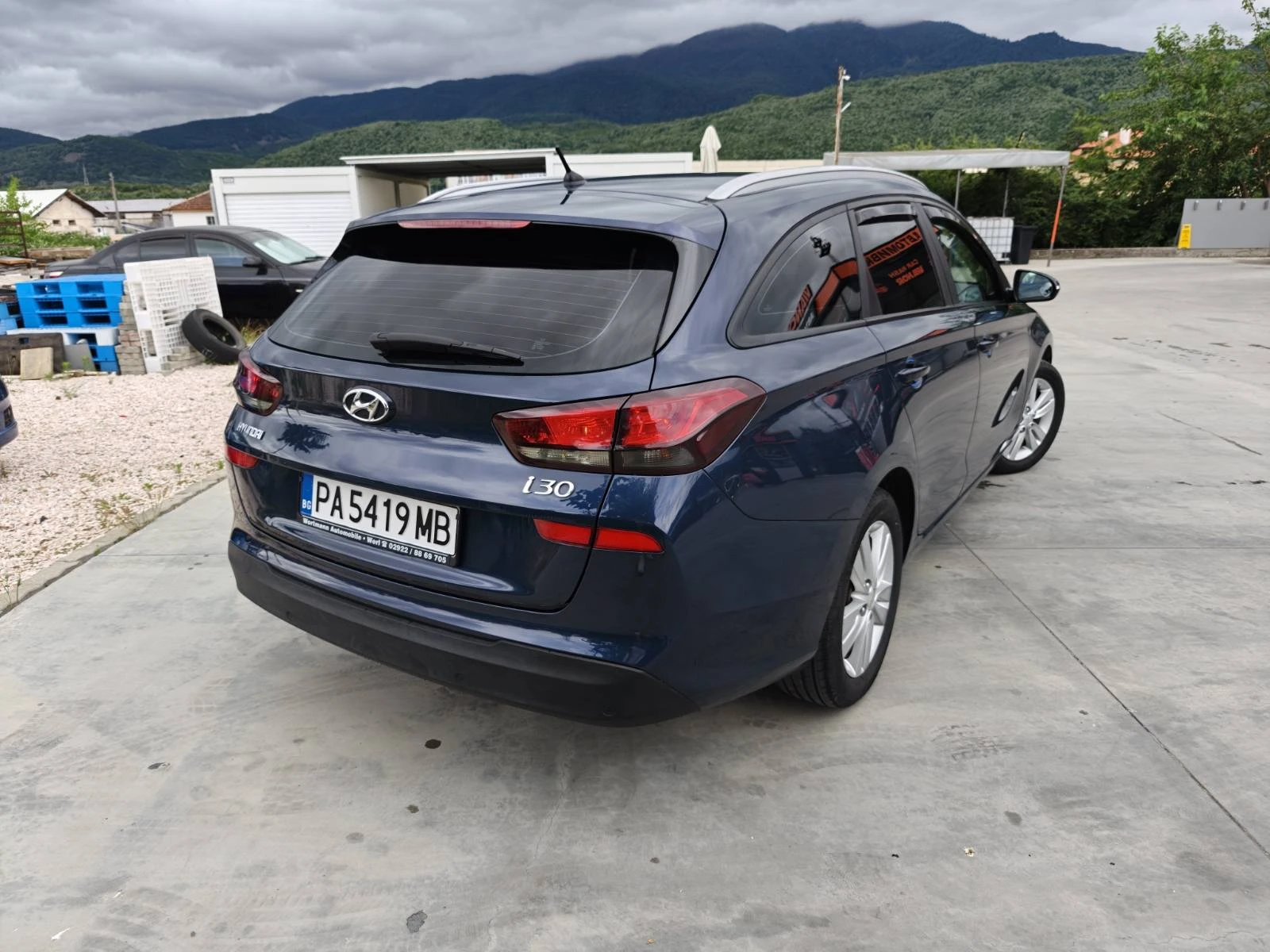 Hyundai I30 Комби, снимка 6 - Автомобили и джипове - 54880897