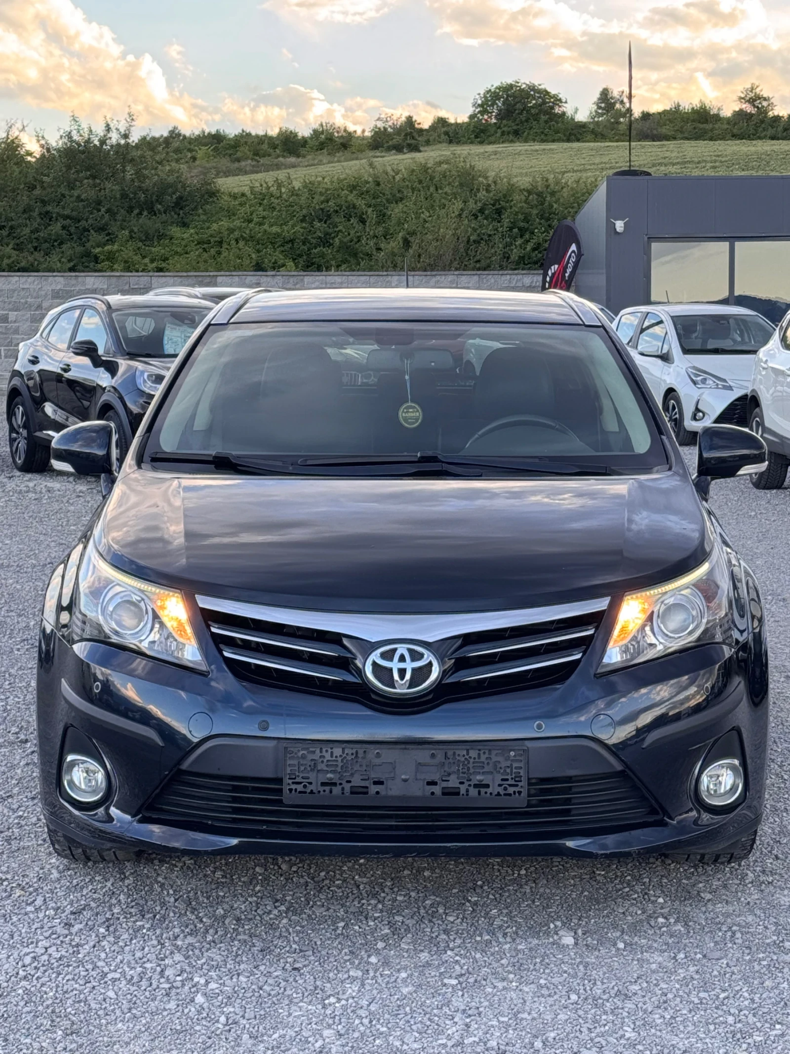 Toyota Avensis 2.2 d-cat | Mobile.bg � ����������� 2