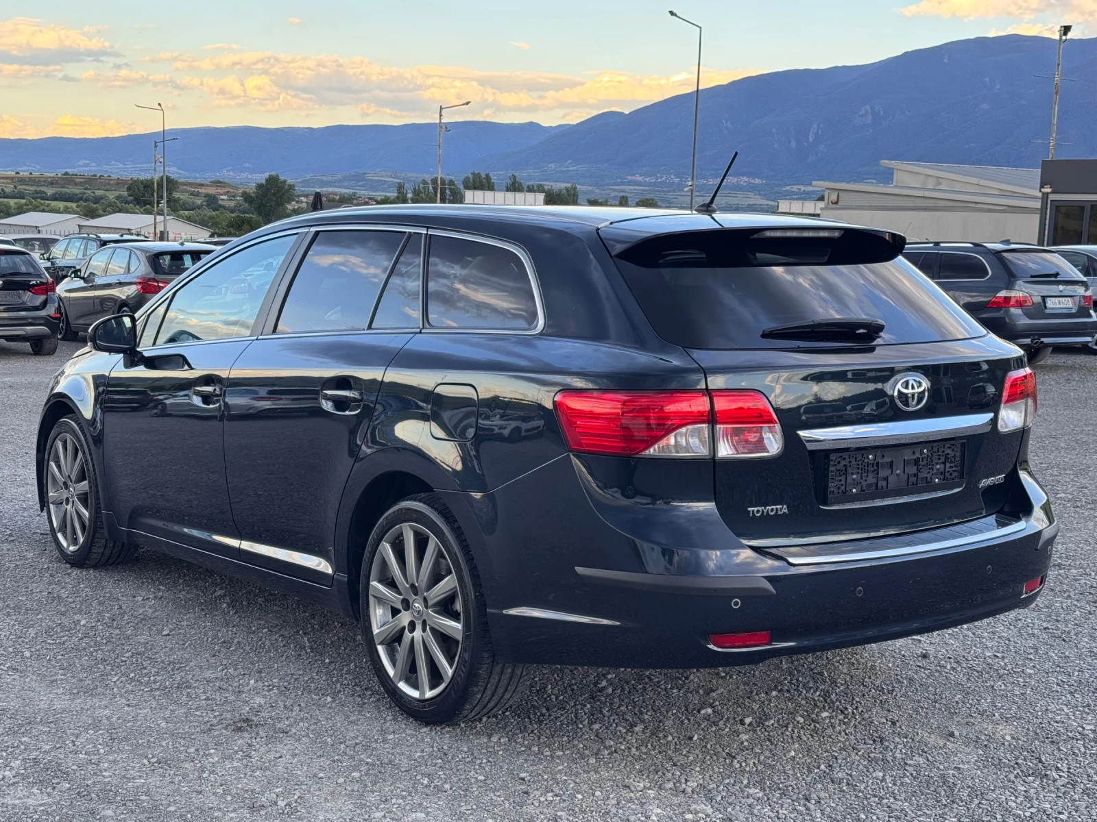 Toyota Avensis 2.2 d-cat | Mobile.bg � ����������� 6