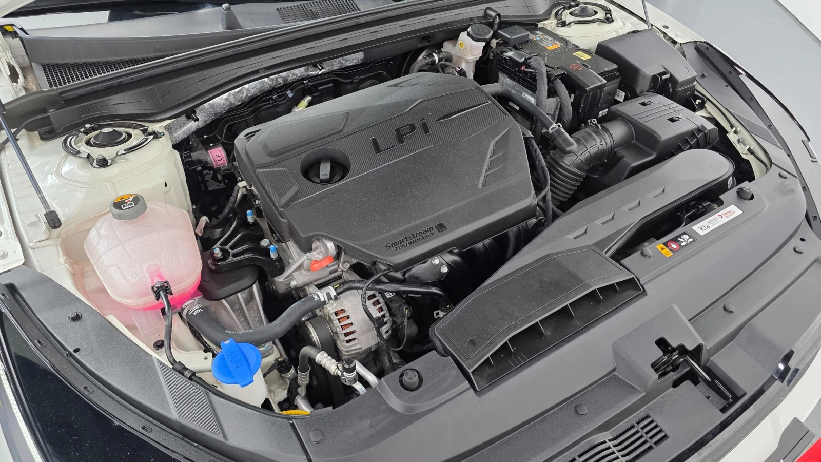 Kia K5 2.0 LPI (Газ), снимка 5 - Автомобили и джипове - 55461752