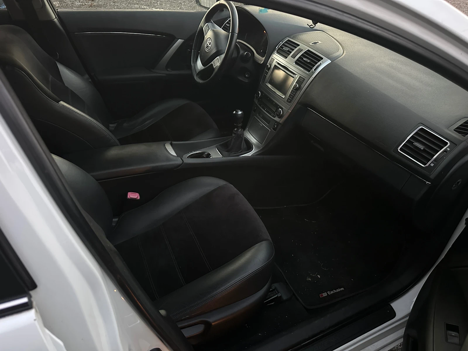 Toyota Avensis 2.0 d4d 124�� �� �����! | Mobile.bg � ����������� 10