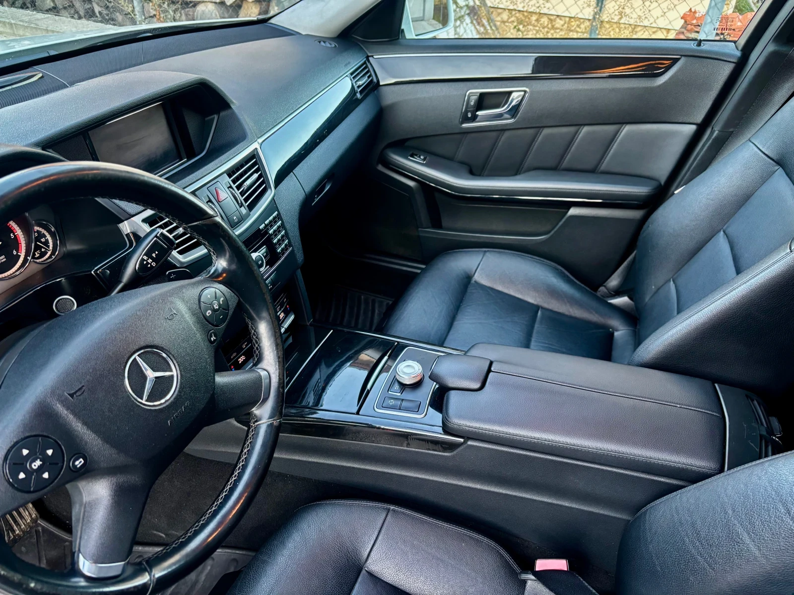 Mercedes-Benz E 350 350-4x4, снимка 9 - Автомобили и джипове - 56137322