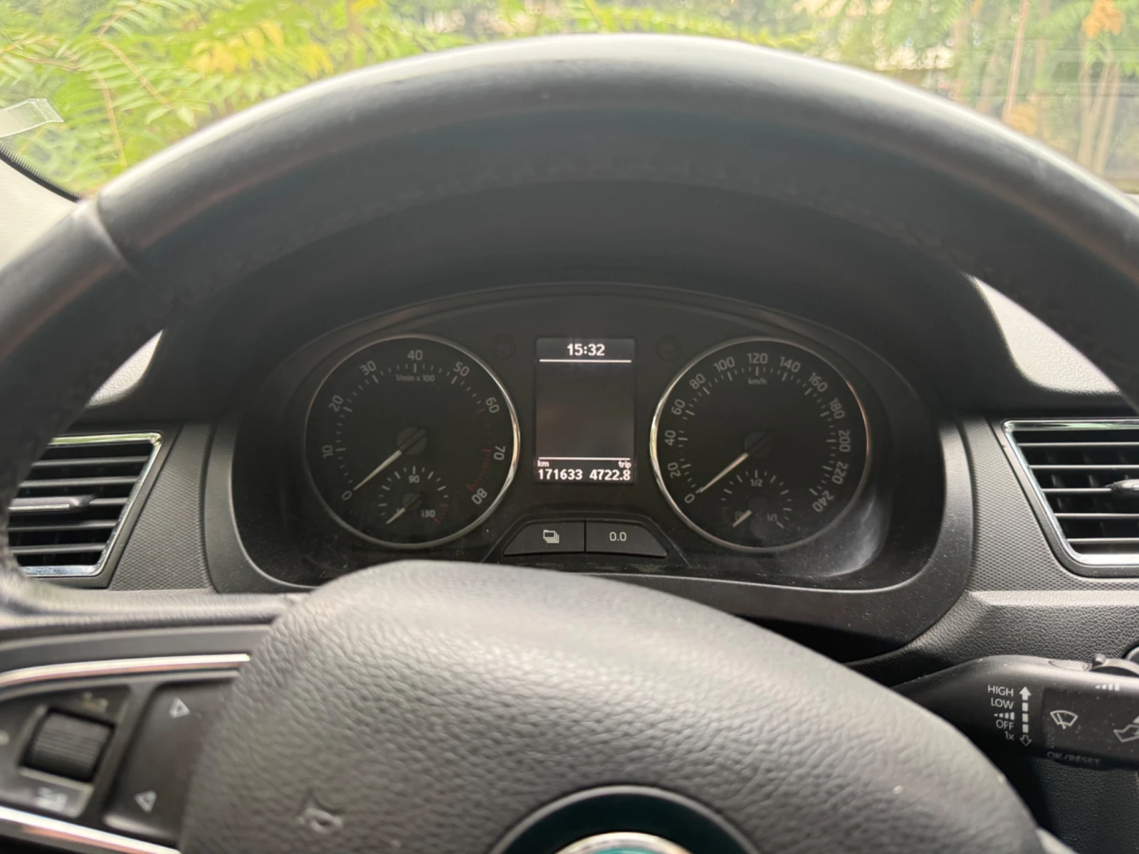 Skoda Rapid, снимка 6 - Автомобили и джипове - 56294090