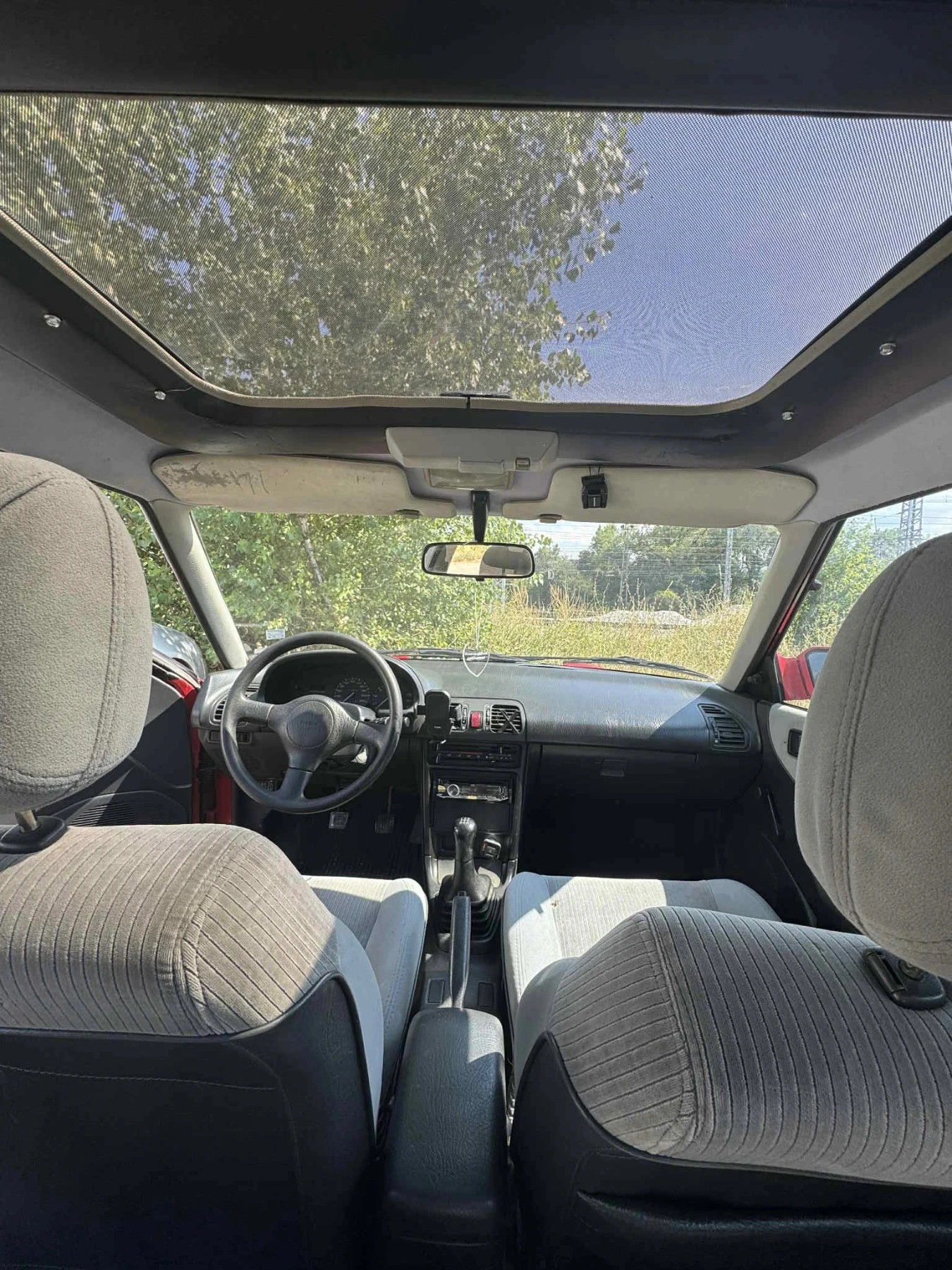Mazda 323 BG, снимка 7 - Автомобили и джипове - 56407690