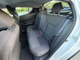 Toyota C-HR HYBRID / FACELIFT / ����6 / YOUTUBE / WAZE  | Mobile.bg � ����� ������ 12