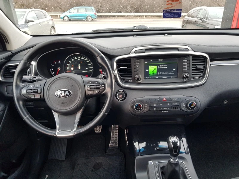 Kia Sorento, снимка 8 - Автомобили и джипове - 44639490