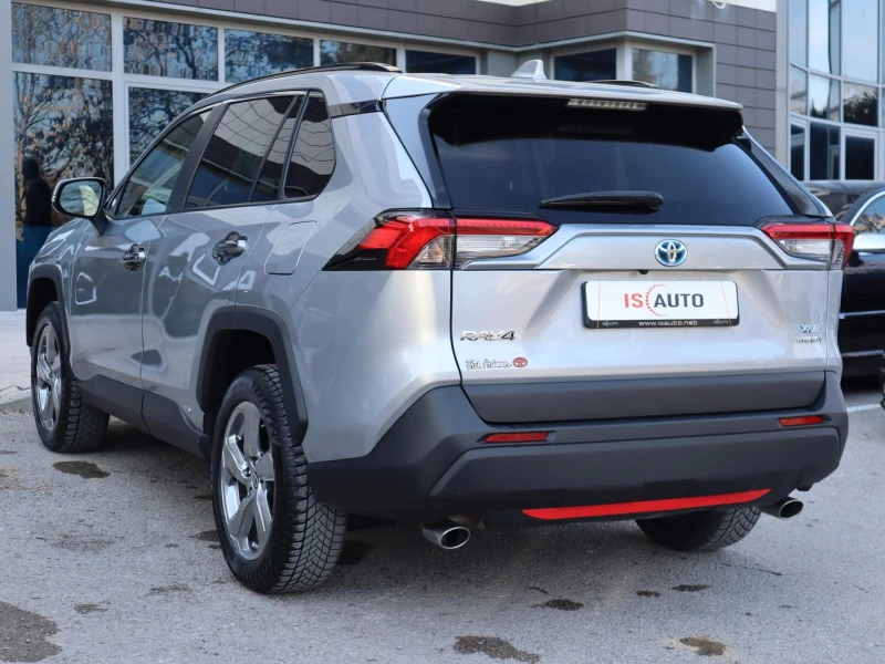 Toyota Rav4 Hybrid/XLE/Lane Assist/Distronic/Камера/4X4, снимка 4 - Автомобили и джипове - 49446611