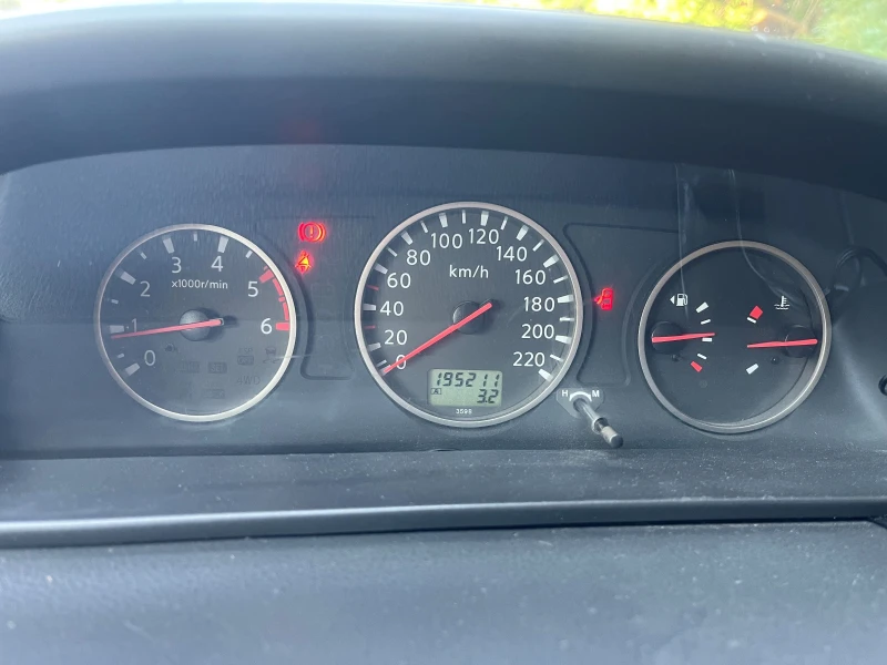 Nissan X-trail, снимка 6 - Автомобили и джипове - 50926919