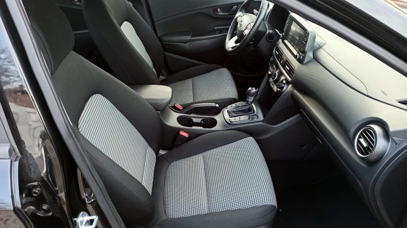 Hyundai Kona 2.0_AWD_automatic, снимка 14 - Автомобили и джипове - 52394079