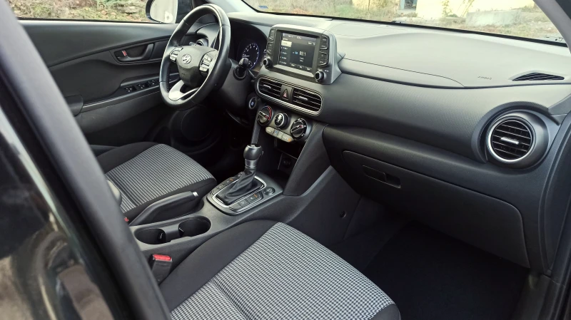 Hyundai Kona 2.0_AWD_automatic, снимка 13 - Автомобили и джипове - 52394079
